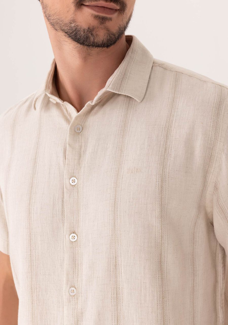 Camisa De Mangas Curtas Comfort Em Tecido Com Linho, VERTICAL OCRE. Camisa De Mangas Curtas Comfort Em Tecido Com Linho, VERTICAL OCRE, large.