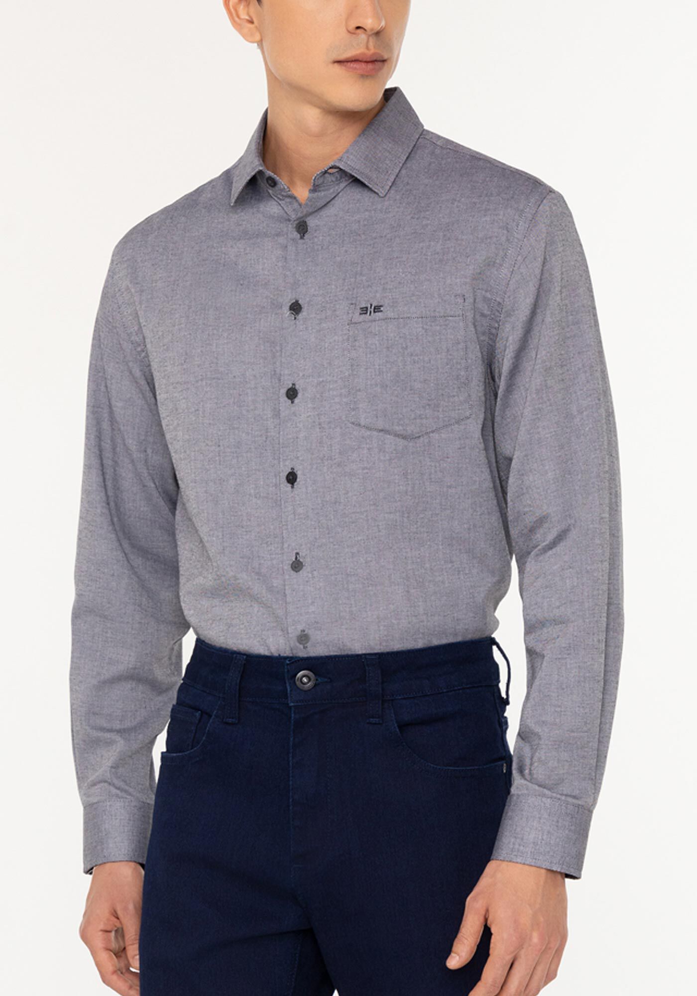 Camisa Comfort De Mangas Longas Com Bolso Em Oxford, PRETO, large.