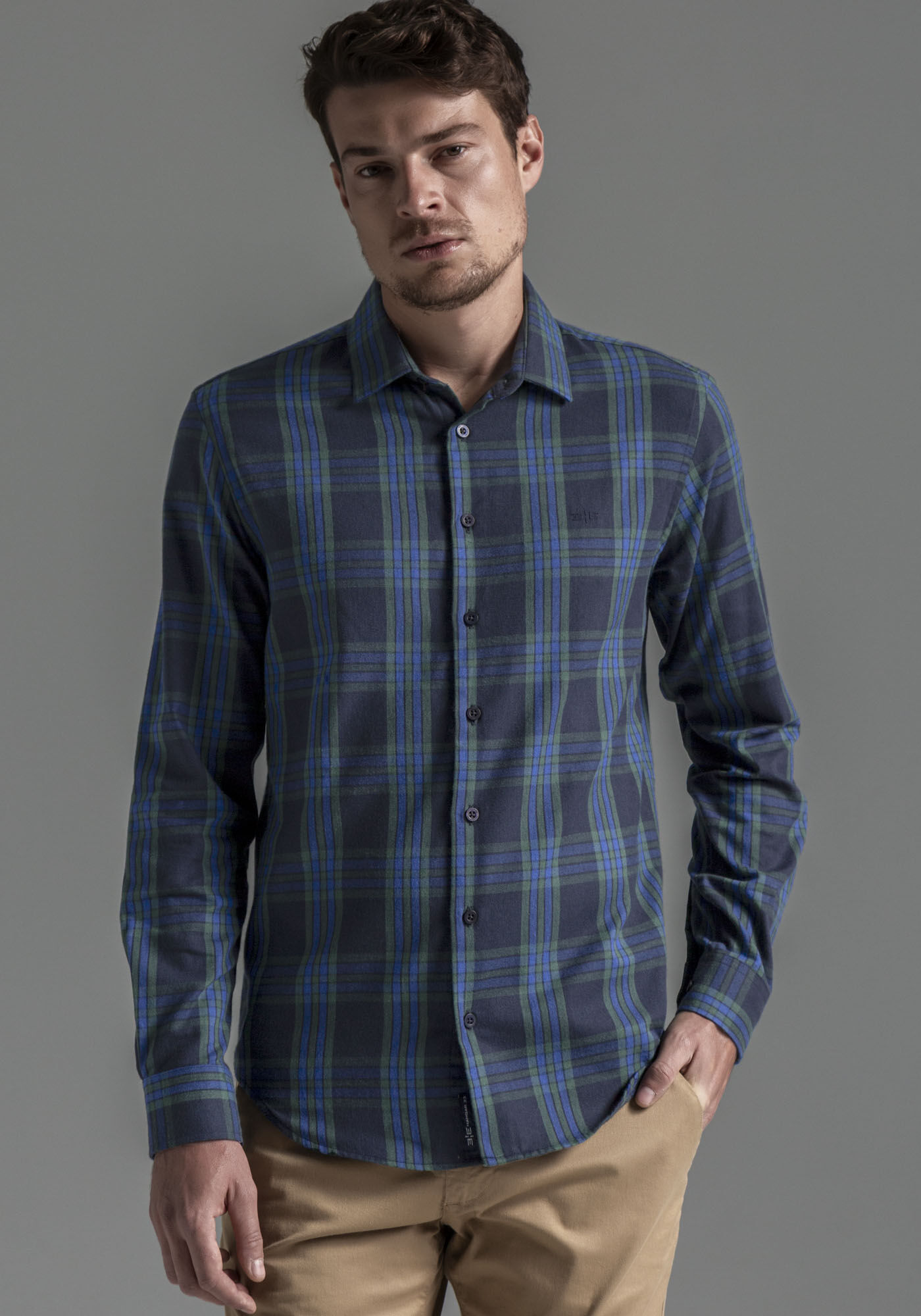 Camisa Masculina Slim Fit em Flanela Leve Xadrez, MARINHO IMPERIO, large.