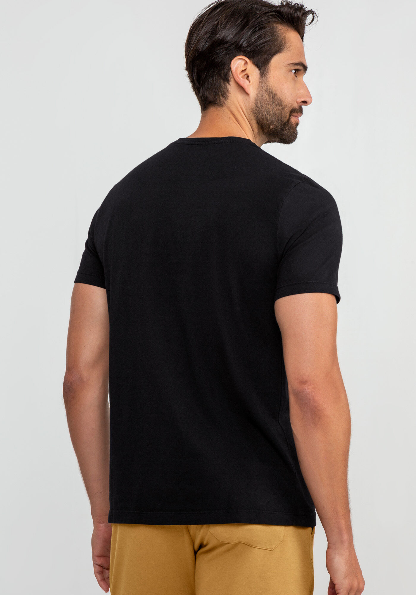 Camiseta Masculina em Malha com Manga Curta, PRETO REATIVO, large.