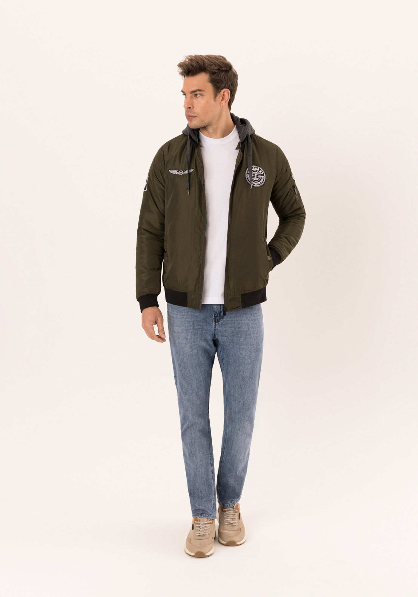 Jaqueta Com Capuz Remov&iacute;vel Em Nylon, VERDE ROBUST, large.