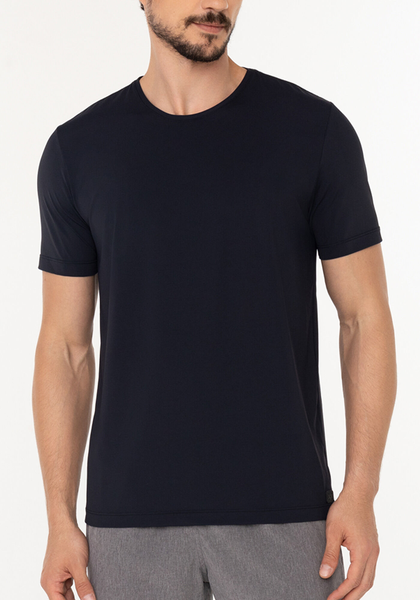 Camiseta B&aacute;sica De Mangas Curtas Em Malha Com Prote&ccedil;&atilde;o Solar, PRETO, large.