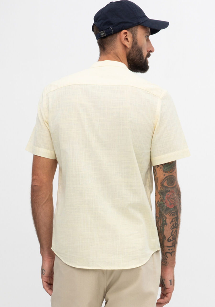 Camisa Manga Curta Masculina Slim Fit em Gola Padre, AMARELO ROSITA. Camisa Manga Curta Masculina Slim Fit em Gola Padre, AMARELO ROSITA, large.