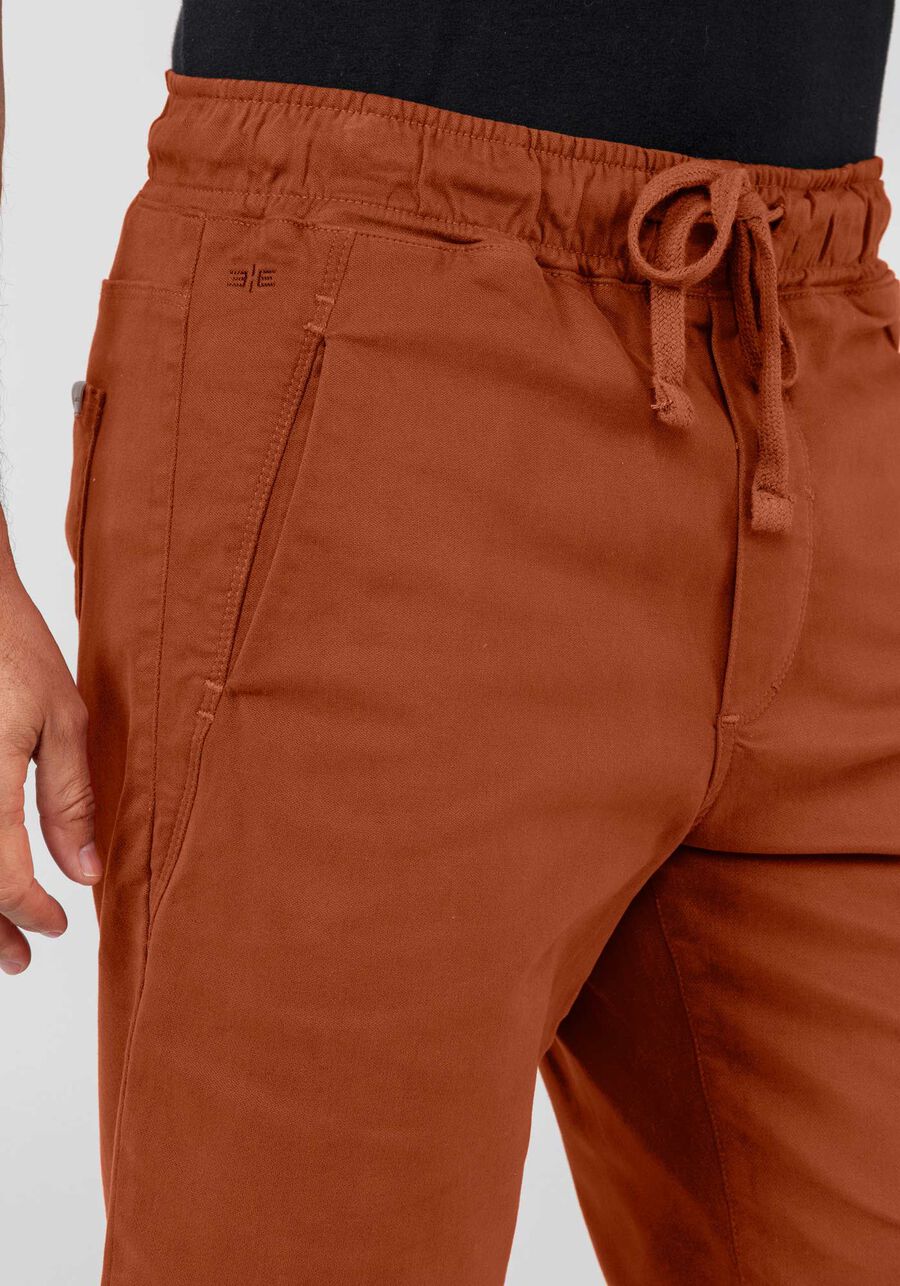 Bermuda Jogging Com Bolsos Em Sarja Denim Malha, LARANJA FERRUGEM. Bermuda Jogging Com Bolsos Em Sarja Denim Malha, LARANJA FERRUGEM, large.