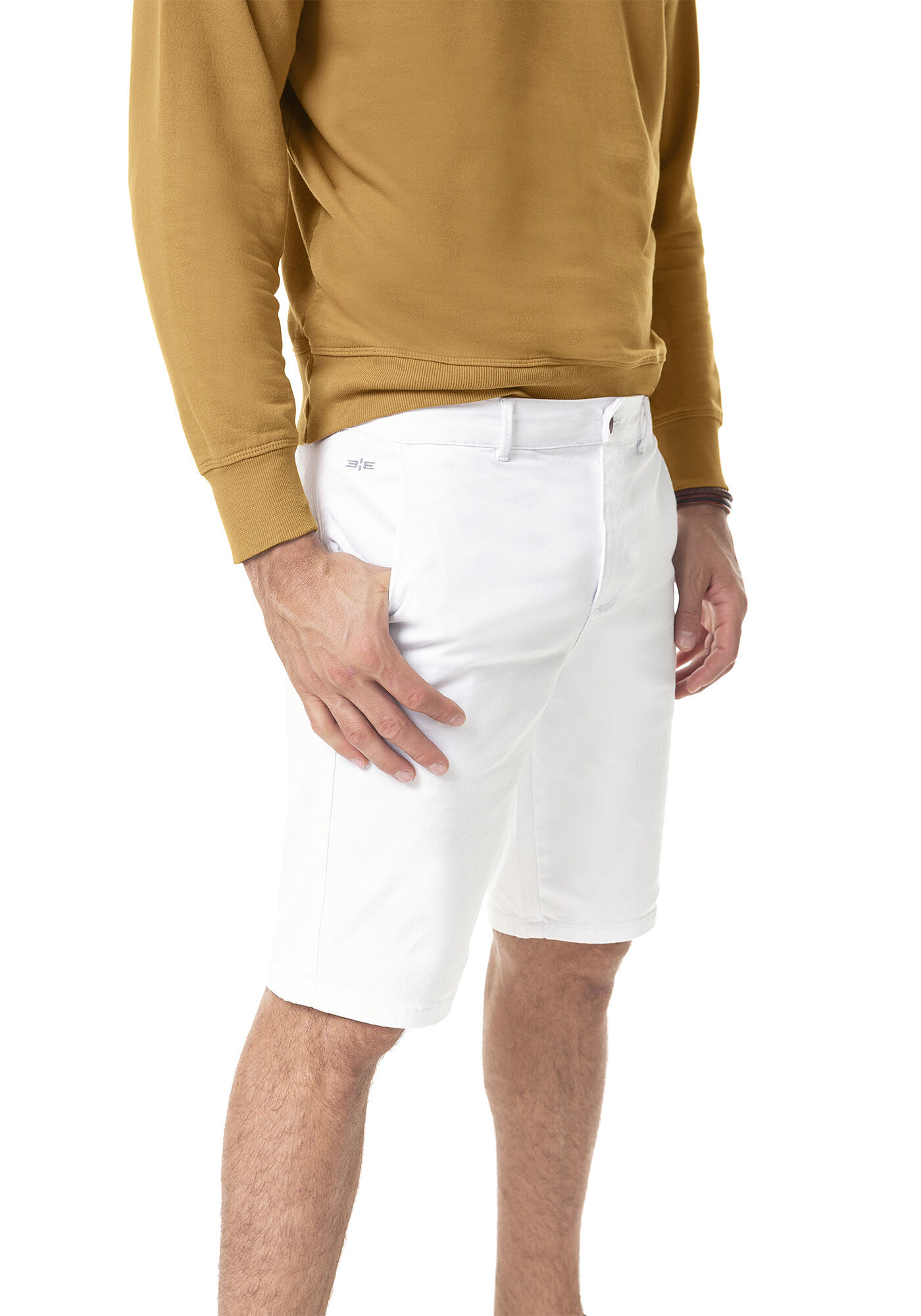 Bermuda Reta Radial Em Sarja Amaciada, BRANCO, large.