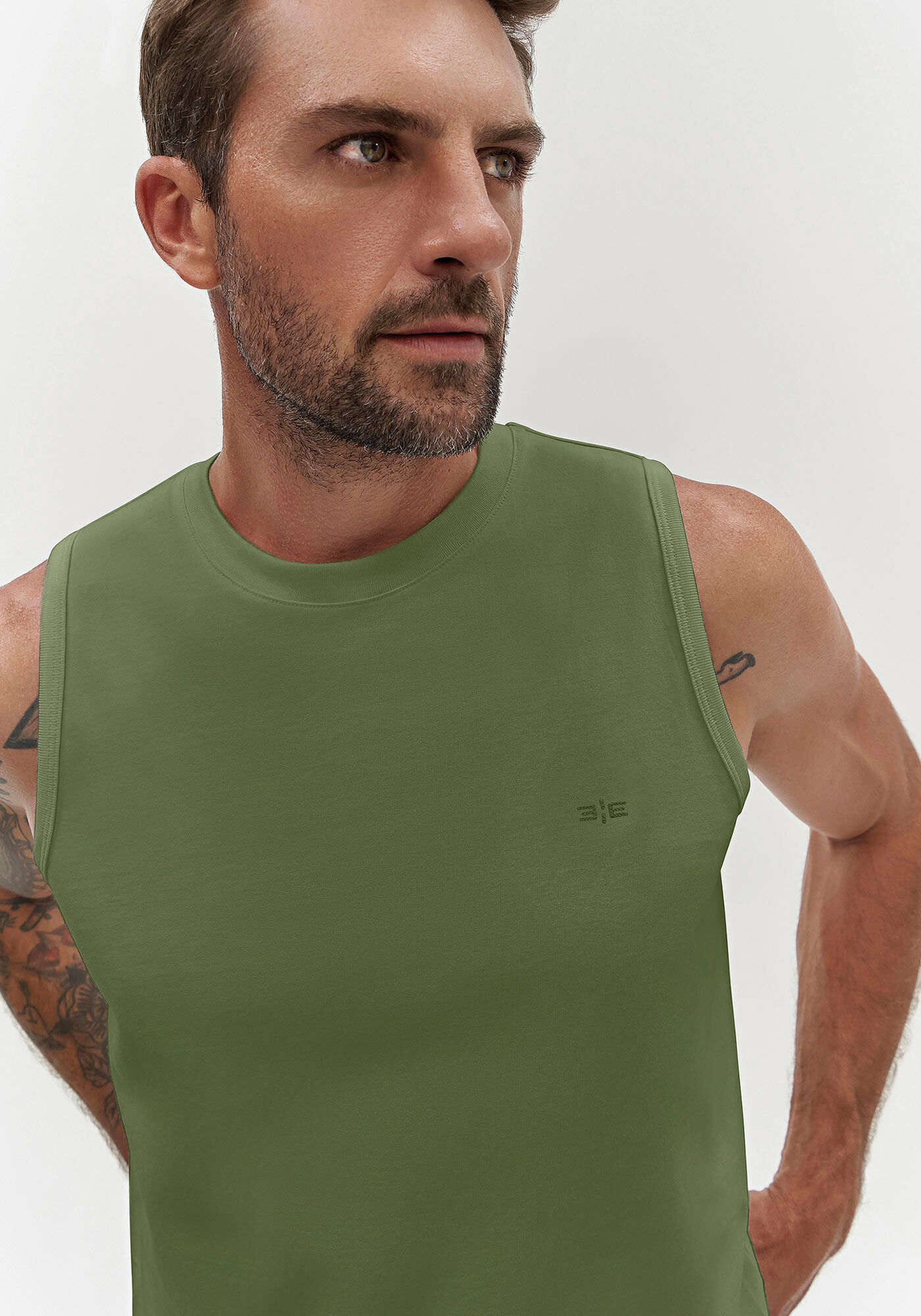 Regata Colors Em Meia Malha De Algod&atilde;o Respons&aacute;vel, VERDE MOVIMENTO, large.