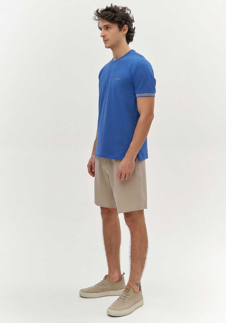 Camiseta Masculina em Malha Piquet com Retil&iacute;nea, AZUL OMEGA, large.