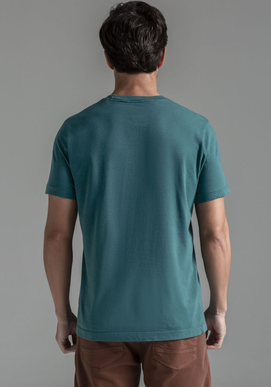 Camiseta Masculina em Malha com Estampa Mission, VERDE LAKE. Camiseta Masculina em Malha com Estampa Mission, VERDE LAKE, large.