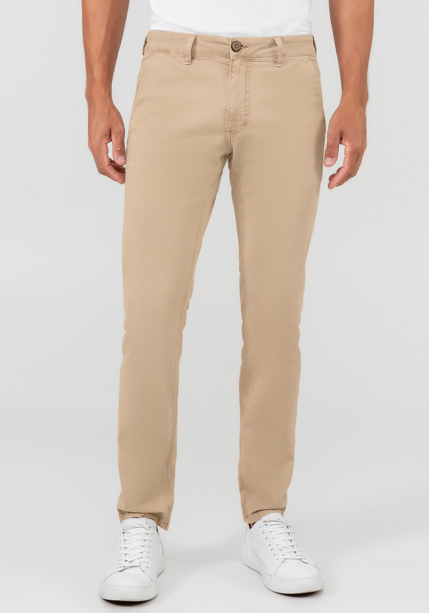 Sapatenis com calça de hot sale sarja