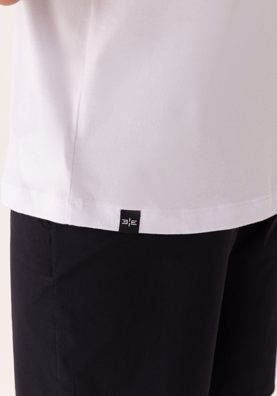 Camiseta Com Estampa Em Meia Malha De Algodão Responsável, BRANCO. Camiseta Com Estampa Em Meia Malha De Algodão Responsável, BRANCO, large.