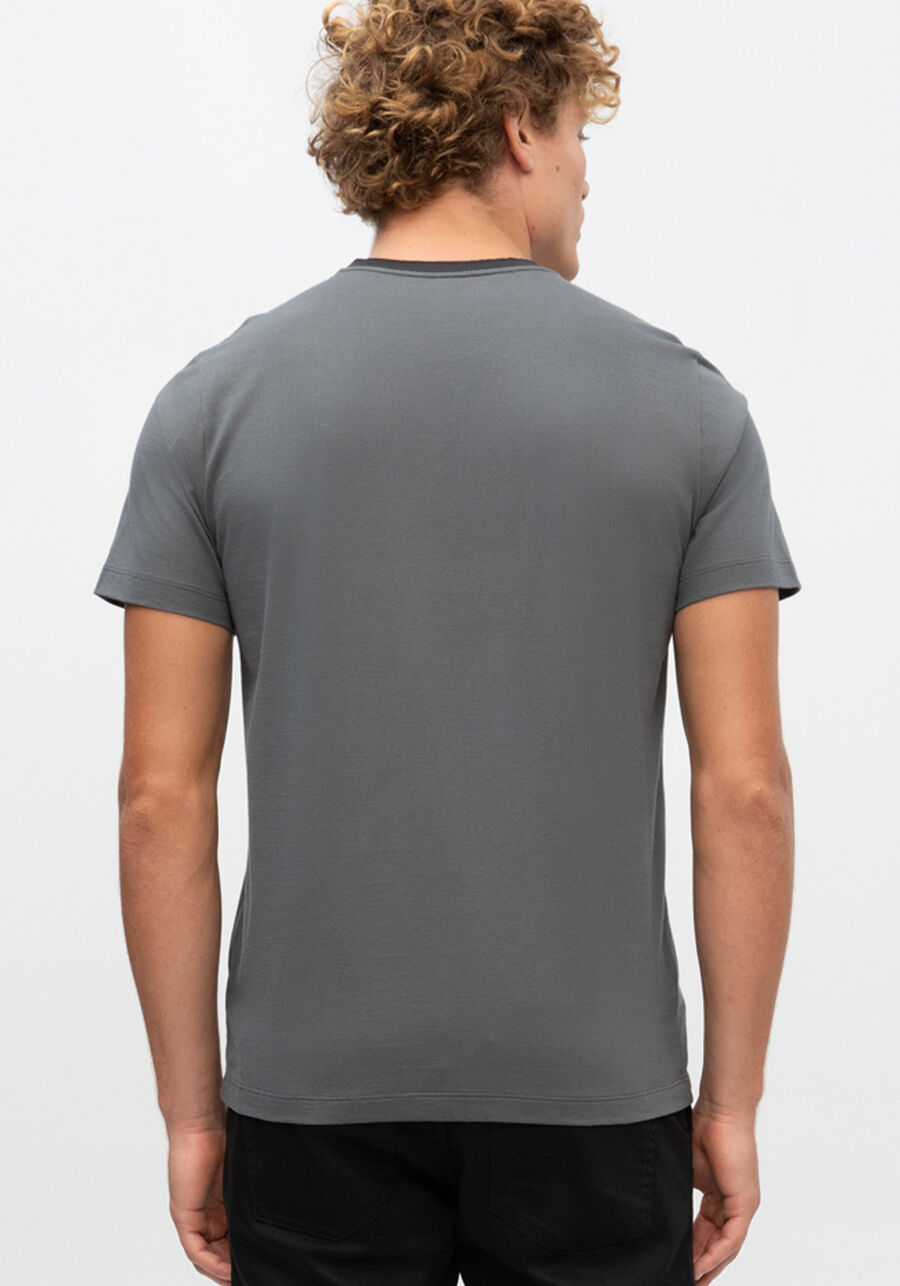 Camiseta Masculina em Malha com Estampa Hangar, . Camiseta Masculina em Malha com Estampa Hangar, , large.