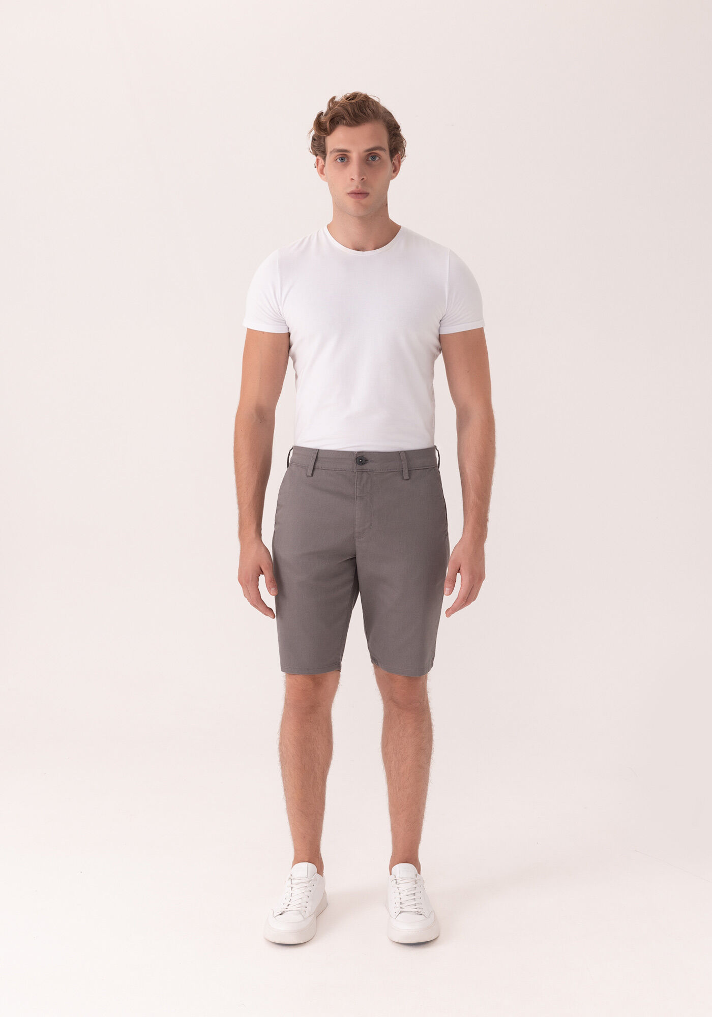 Bermuda Reta Radial Em Sarja N&atilde;o Desbota, CINZA COUNTRY, large.