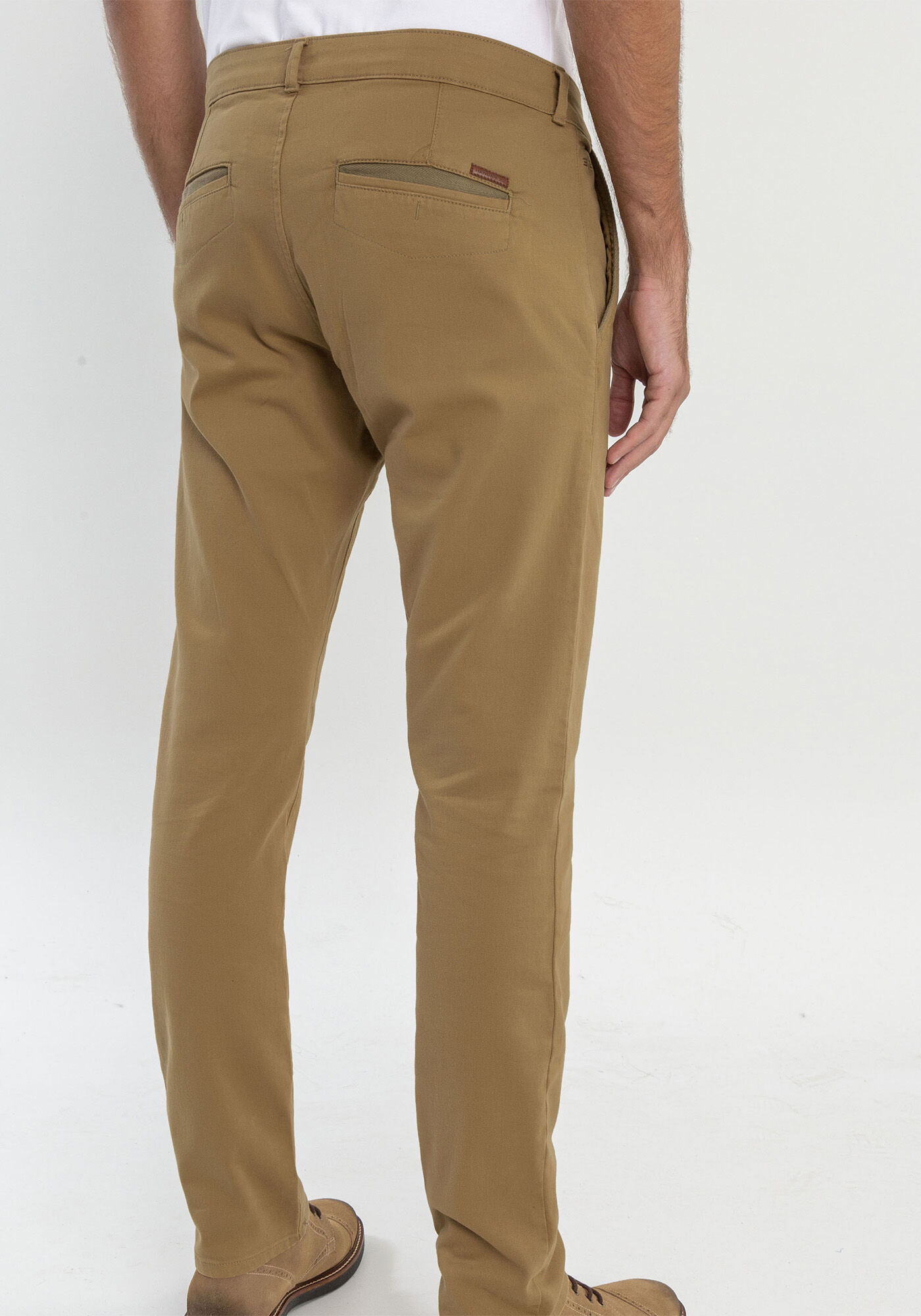 Calça na cor caqui sales