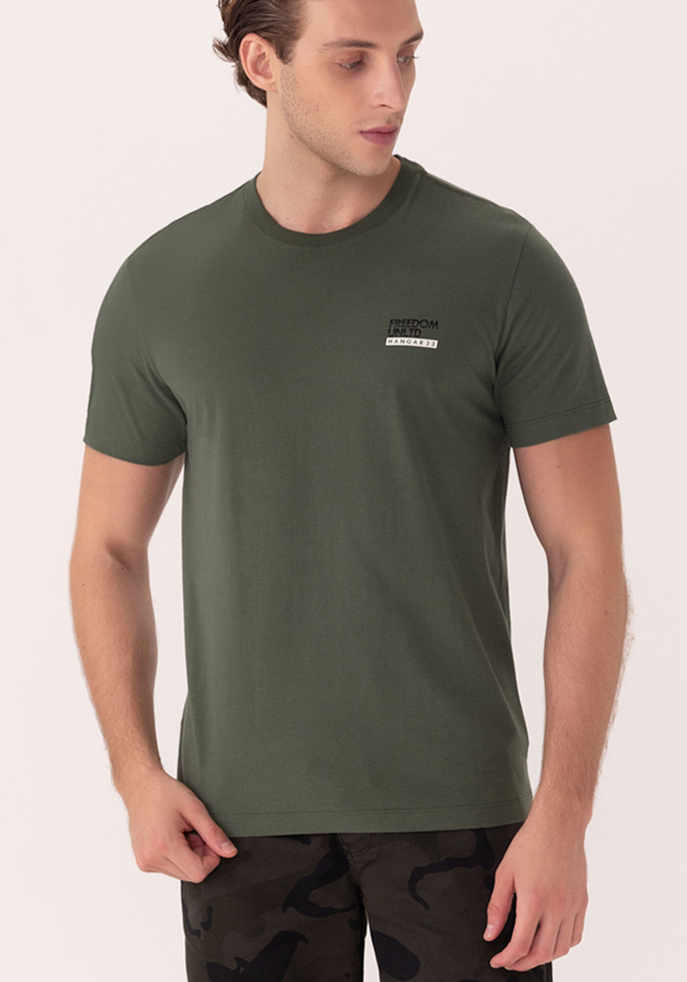 Camiseta Em Algod&atilde;o Peletizado Com Estampa Frente E Costas, VERDE HEIR, large.