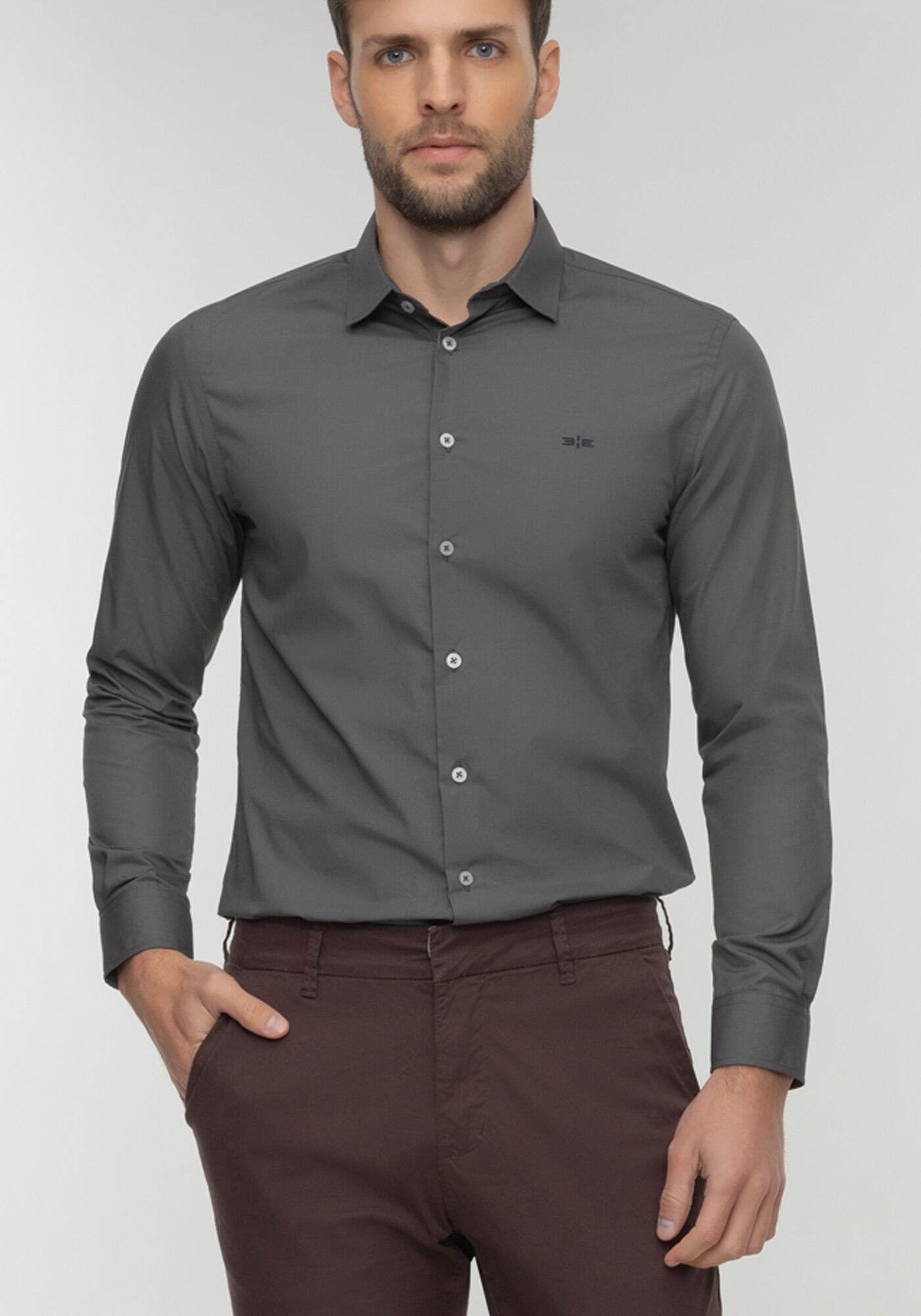 Camisa Masculina Slim Fit Com Mangas Longas Em Tecido Plano, CINZA NOTI, large.