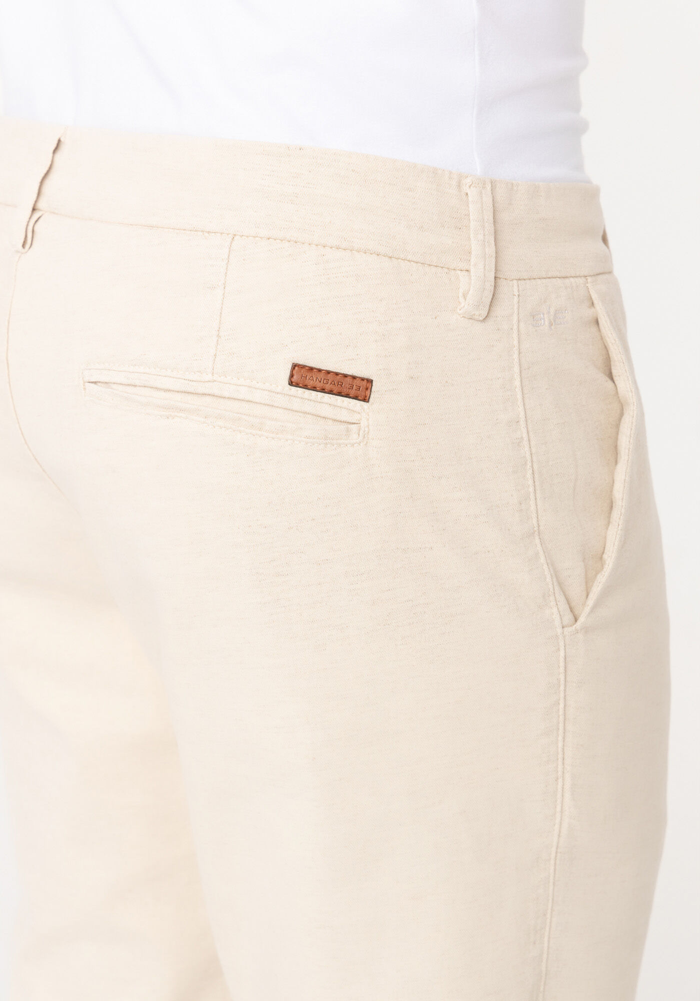 Bermuda Reta Radial Masculina Com Bolsos E Cadar&ccedil;o No C&oacute;s, BEGE MARFIM, large.