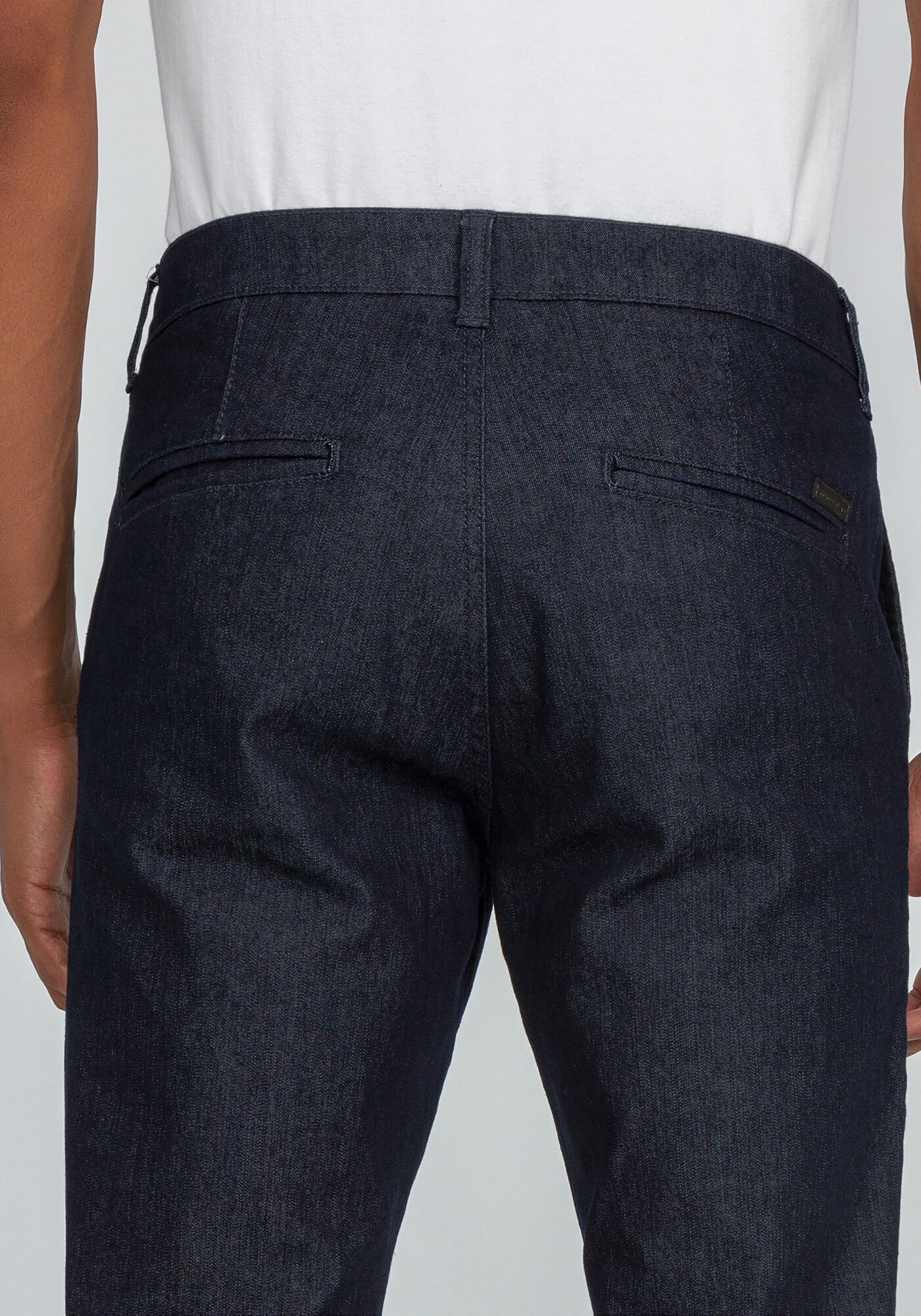 Cal&ccedil;a Jeans Reta estilo chino, JEANS ESCURO, large.