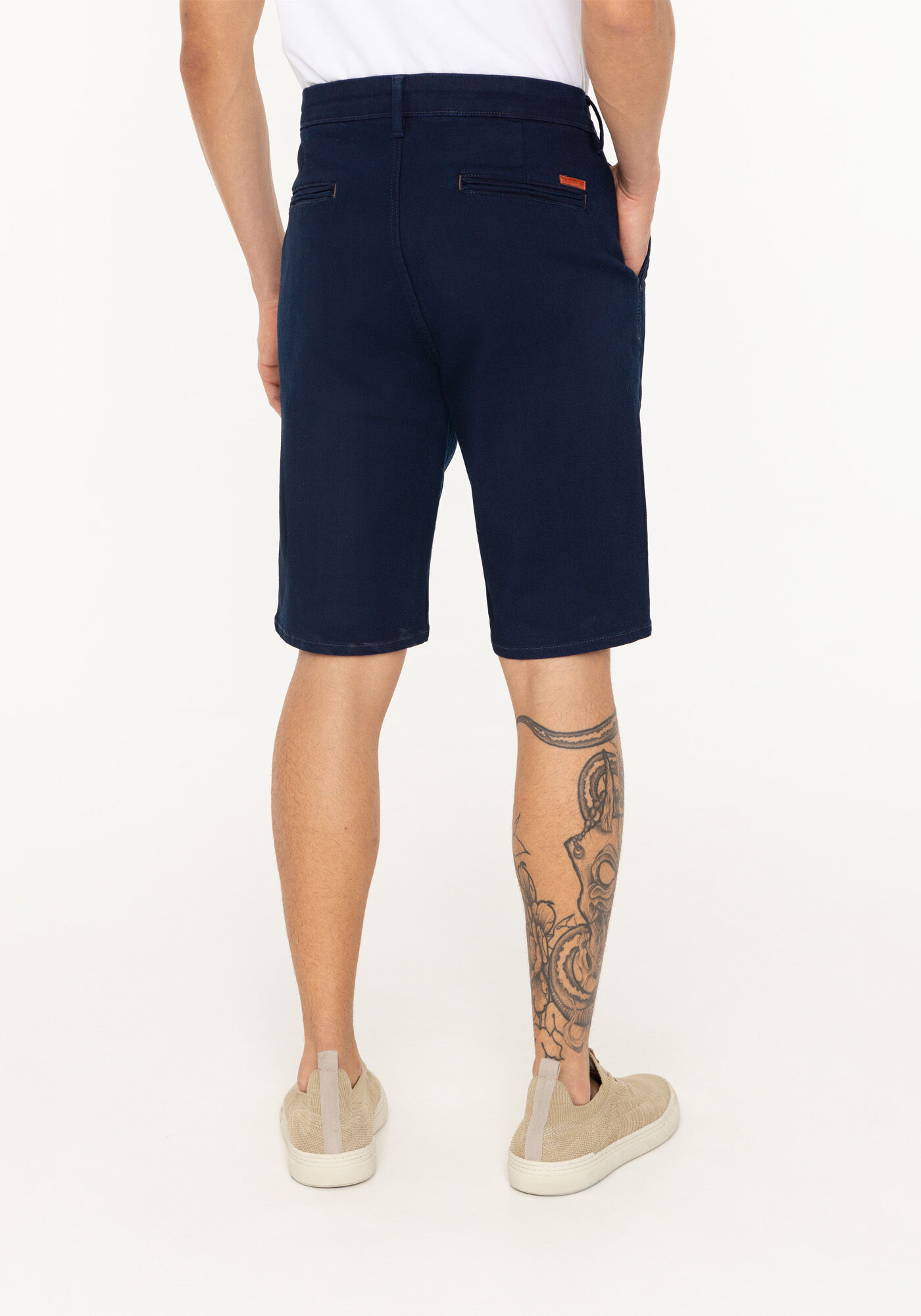 Bermuda Reta Radial Em Jeans Amaciado, JEANS ESCURO, large.