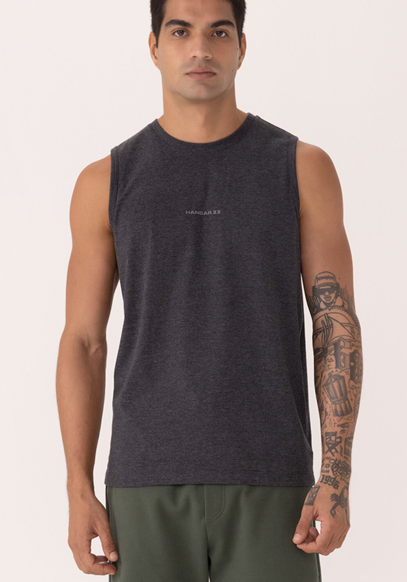 Regata Com Estampa Localizada Em Malha Mesclada, PRETO, large.