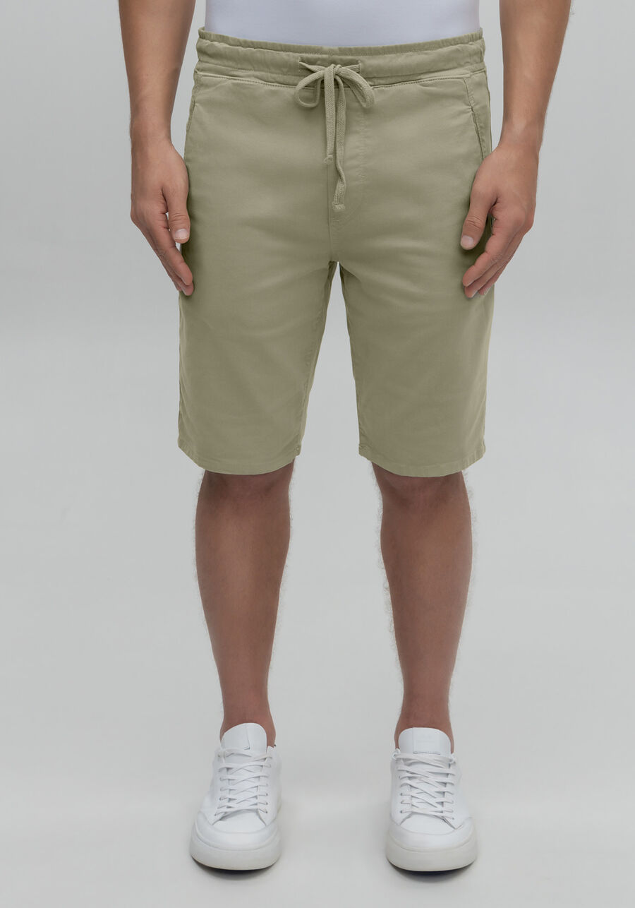 Bermuda Jogging Com Bolsos Em Sarja Denim Malha, VERDE EUCALIPTO. Bermuda Jogging Com Bolsos Em Sarja Denim Malha, VERDE EUCALIPTO, large.