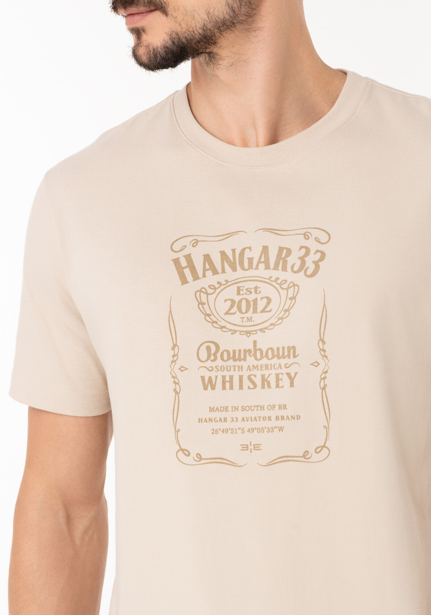 Camiseta Com Estampa Localizada Em Meia Malha De Algod&atilde;o, BEGE SILVERSTONE, large.