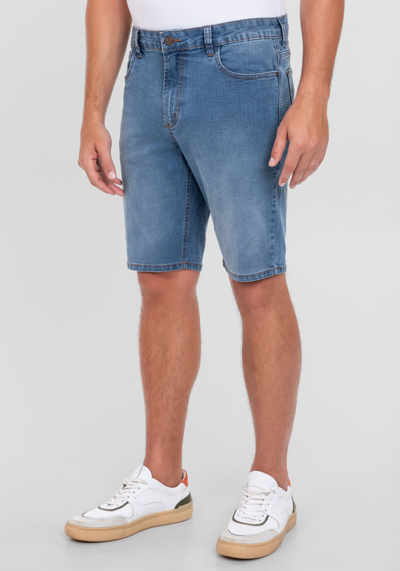 Bermuda Jeans Masculina Reta com Elastano, JEANS, large.