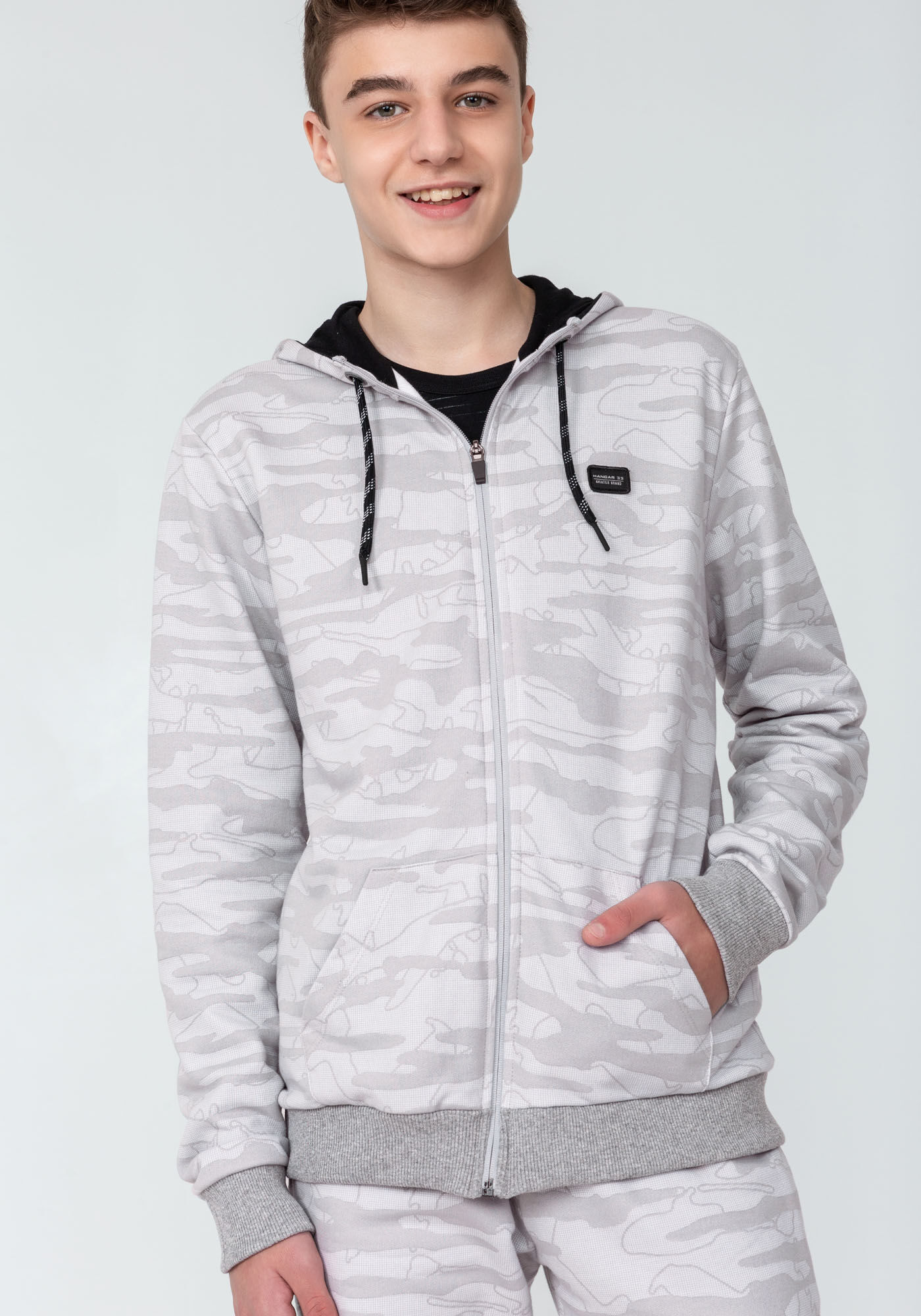 Jaqueta com Capuz em Moletom Estampada Juvenil, GRID CINZA, large.