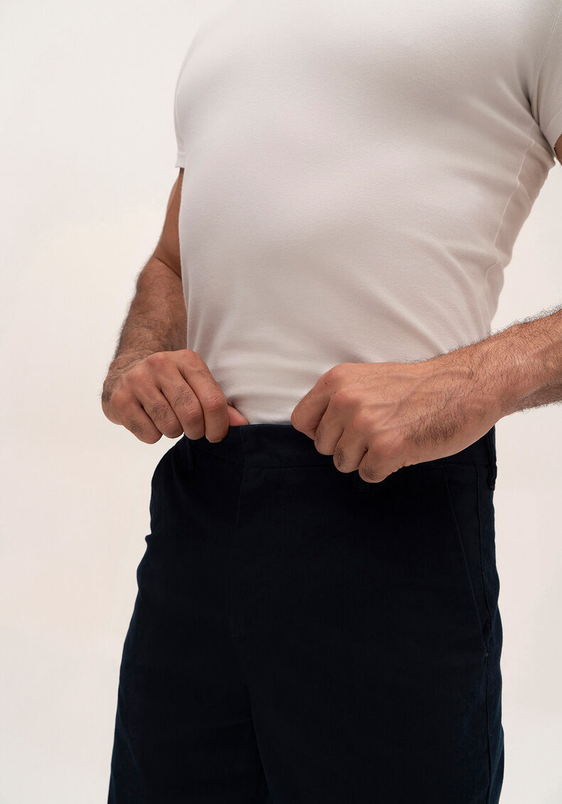 Bermuda Jogger Chino Masculina Em Sarja Amaciada, MARINHO ACTION, large.