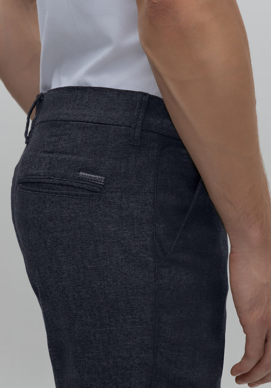 Calça Chino Slim Turbofan Em Sarja Com Elastano, MARINHO IMPERIO. Calça Chino Slim Turbofan Em Sarja Com Elastano, MARINHO IMPERIO, large.