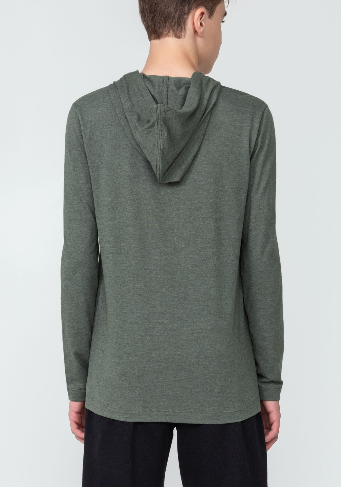 Camiseta Manga Longa em Malha com Capuz Juvenil, VERDE FURIA, large.