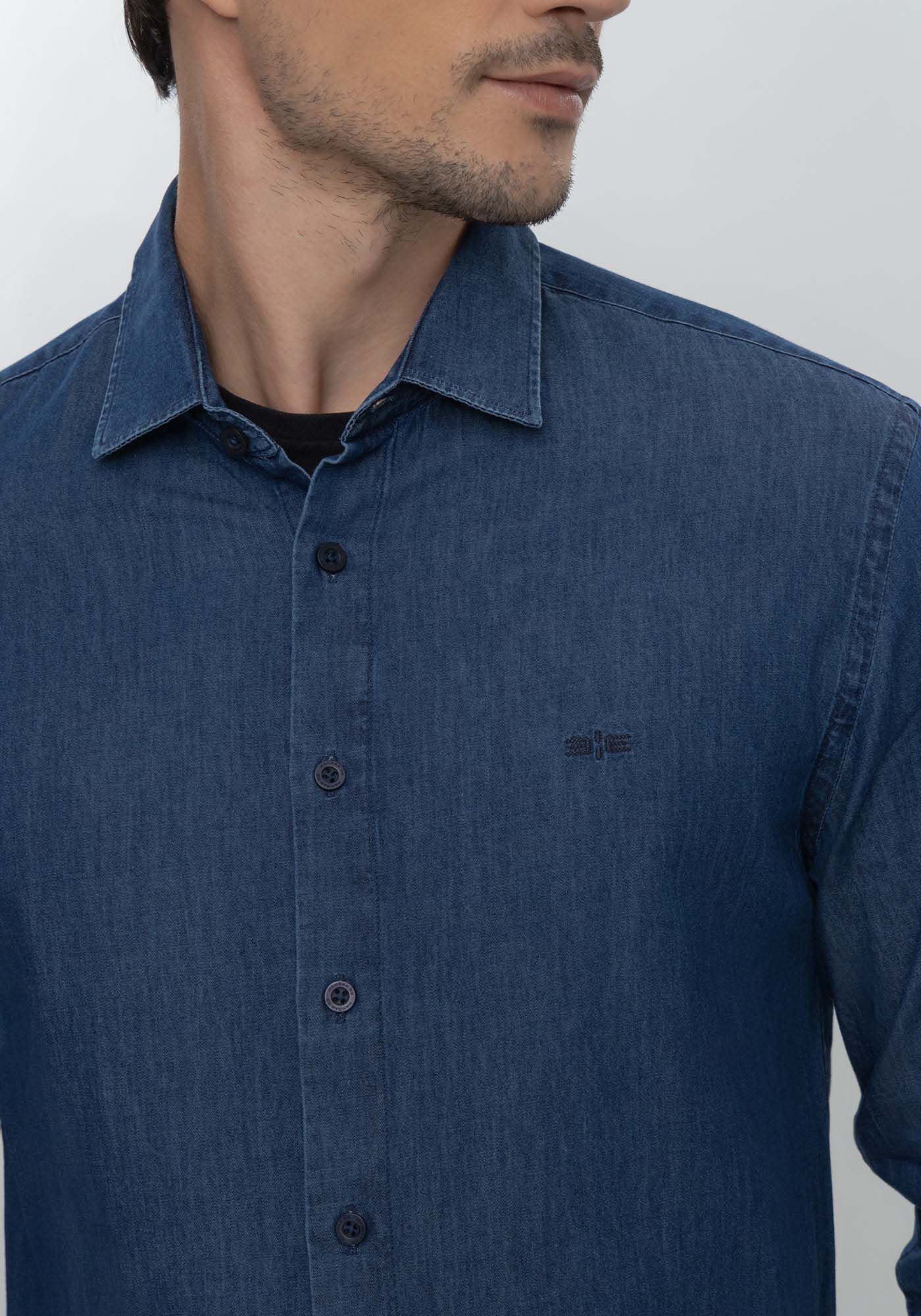 Camisa Jeans Masculina Slim Fit com Manga Longa Hangar 33