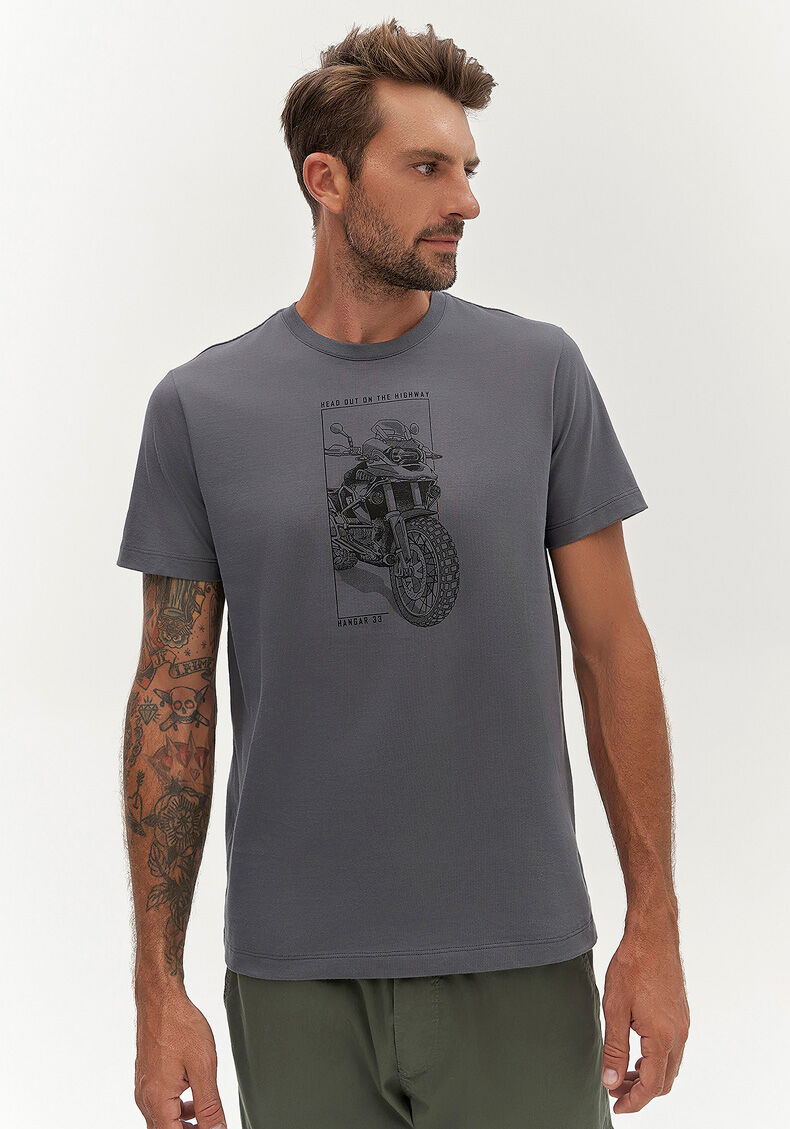 Camiseta Masculina em Malha Leve Estampada, CINZA NIGHTCALL, large.