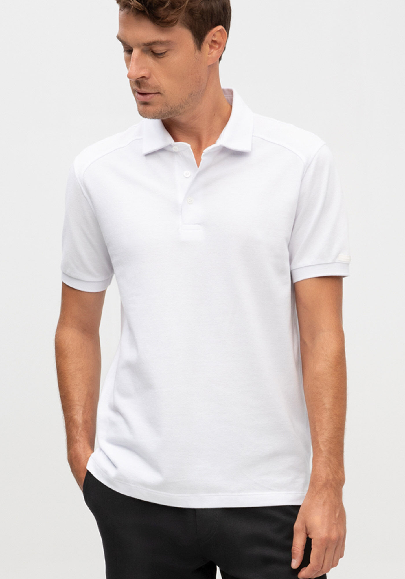 Camisa Polo Masculina em Malha Piquet, BRANCO, large.