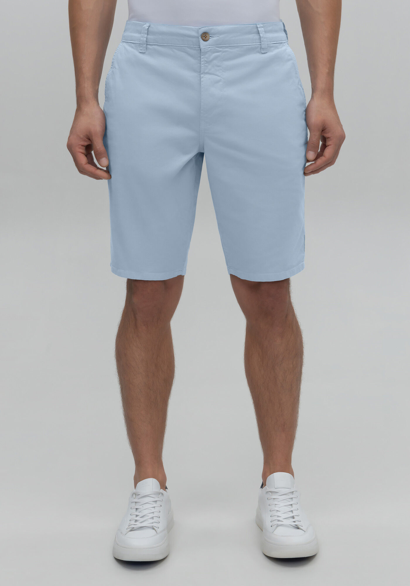 Bermuda Reta Radial Em Sarja Com Elastano, AZUL ATALAIA, large.