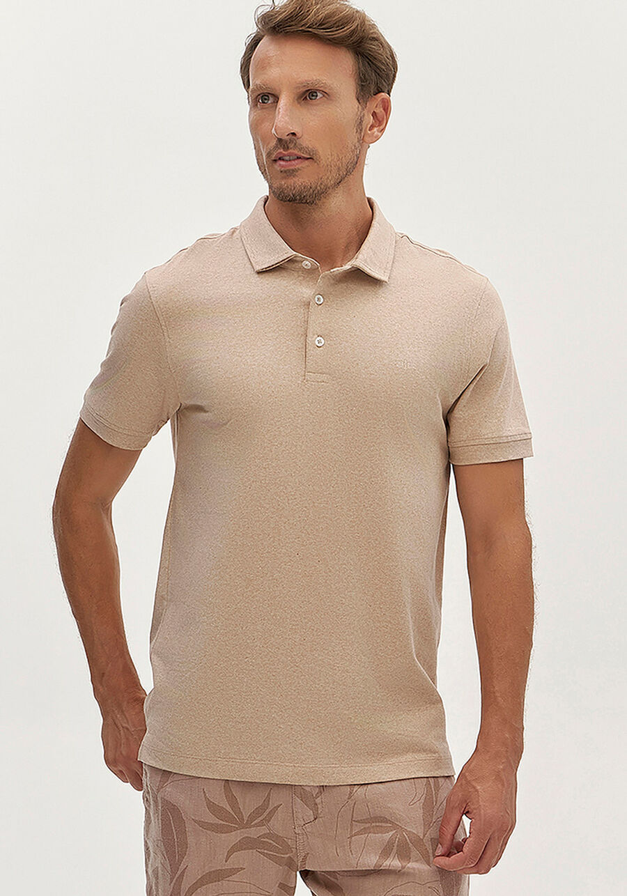 Camisa Polo Masculina em Malha Terra Sustentável, BEGE ZUCCA. Camisa Polo Masculina em Malha Terra Sustentável, BEGE ZUCCA, large.