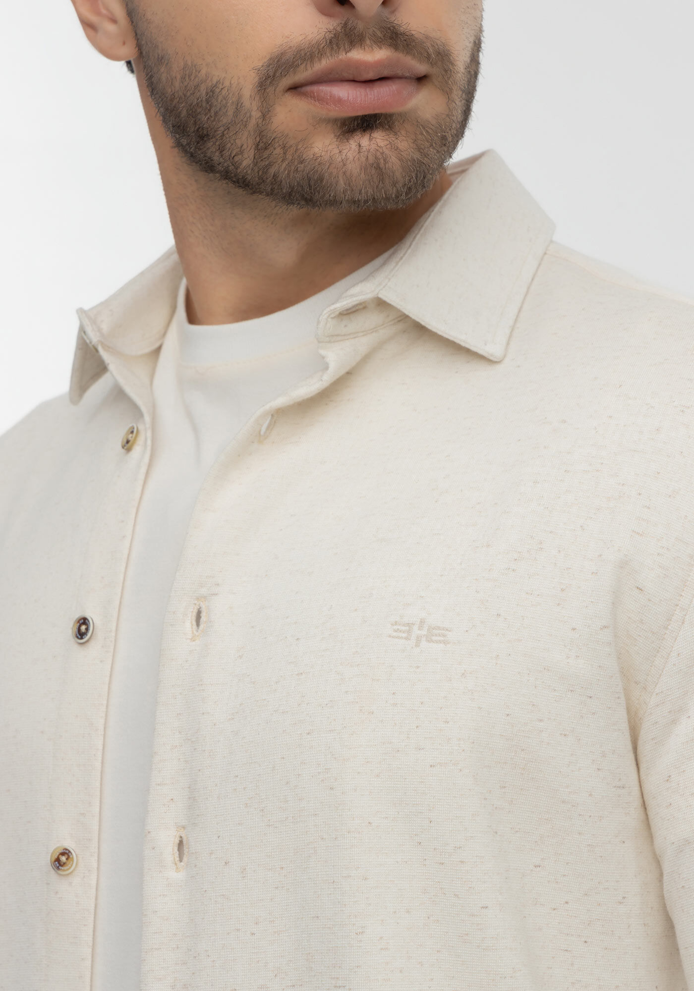 Camisa Masculina Slim Fit De Mangas Longas Em Malha Linho, BRANCO OFF WHITE, large.