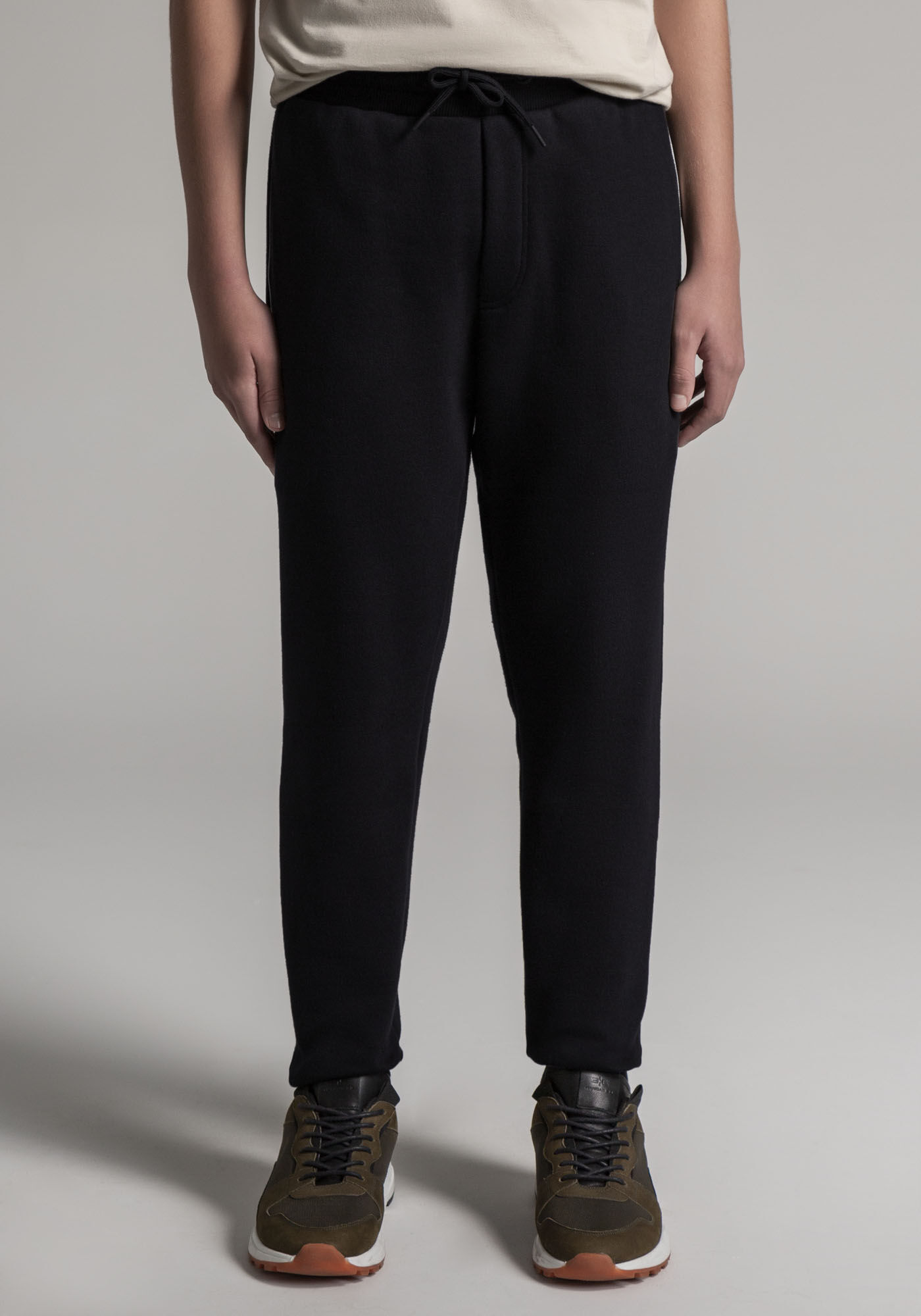 Cal&ccedil;a Jogger Juvenil em Moletom com Retil&iacute;nea Bolso, PRETO REATIVO, large.