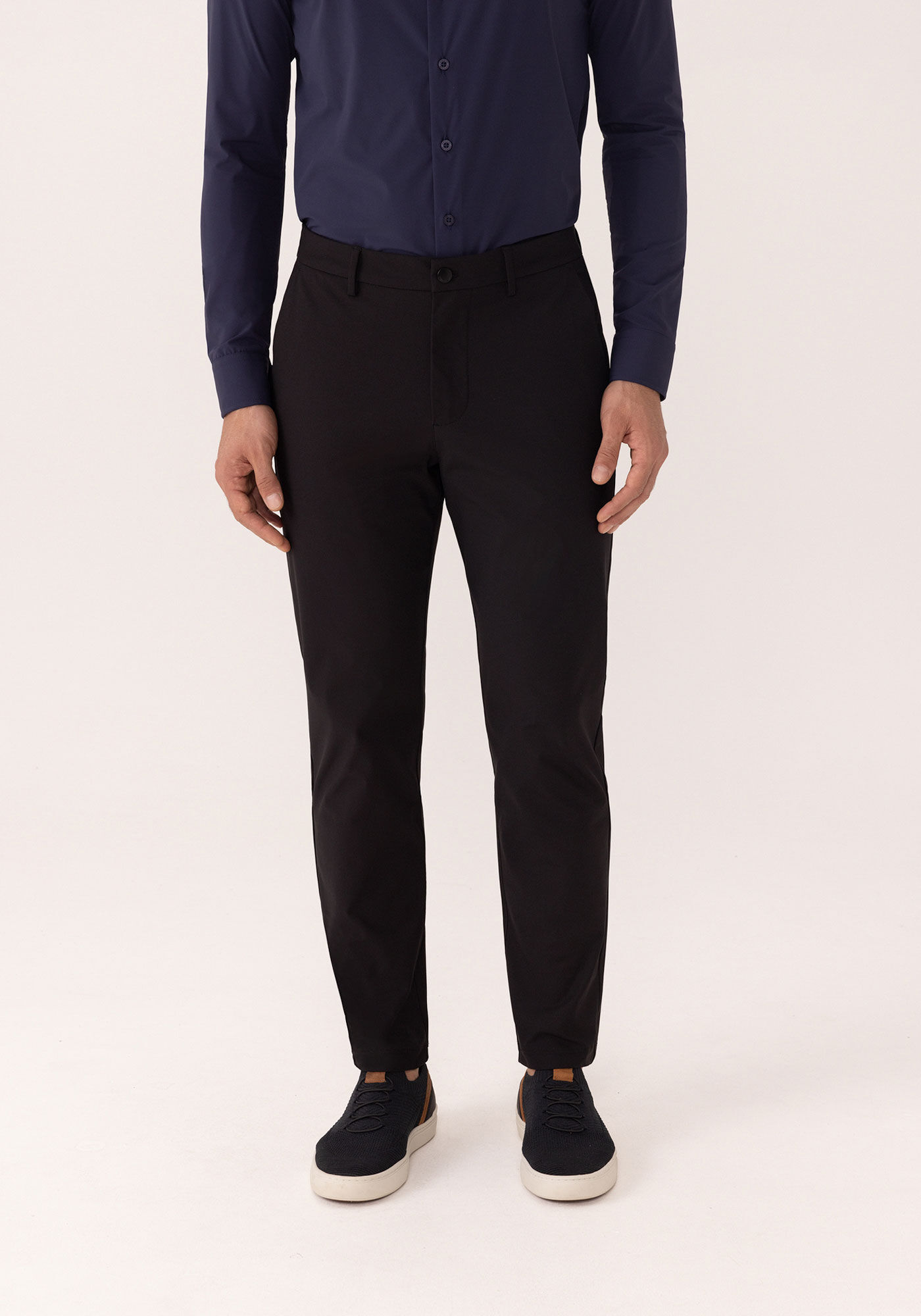 Cal&ccedil;a Com Bolsos E Passantes No C&oacute;s, PRETO REATIVO, large.