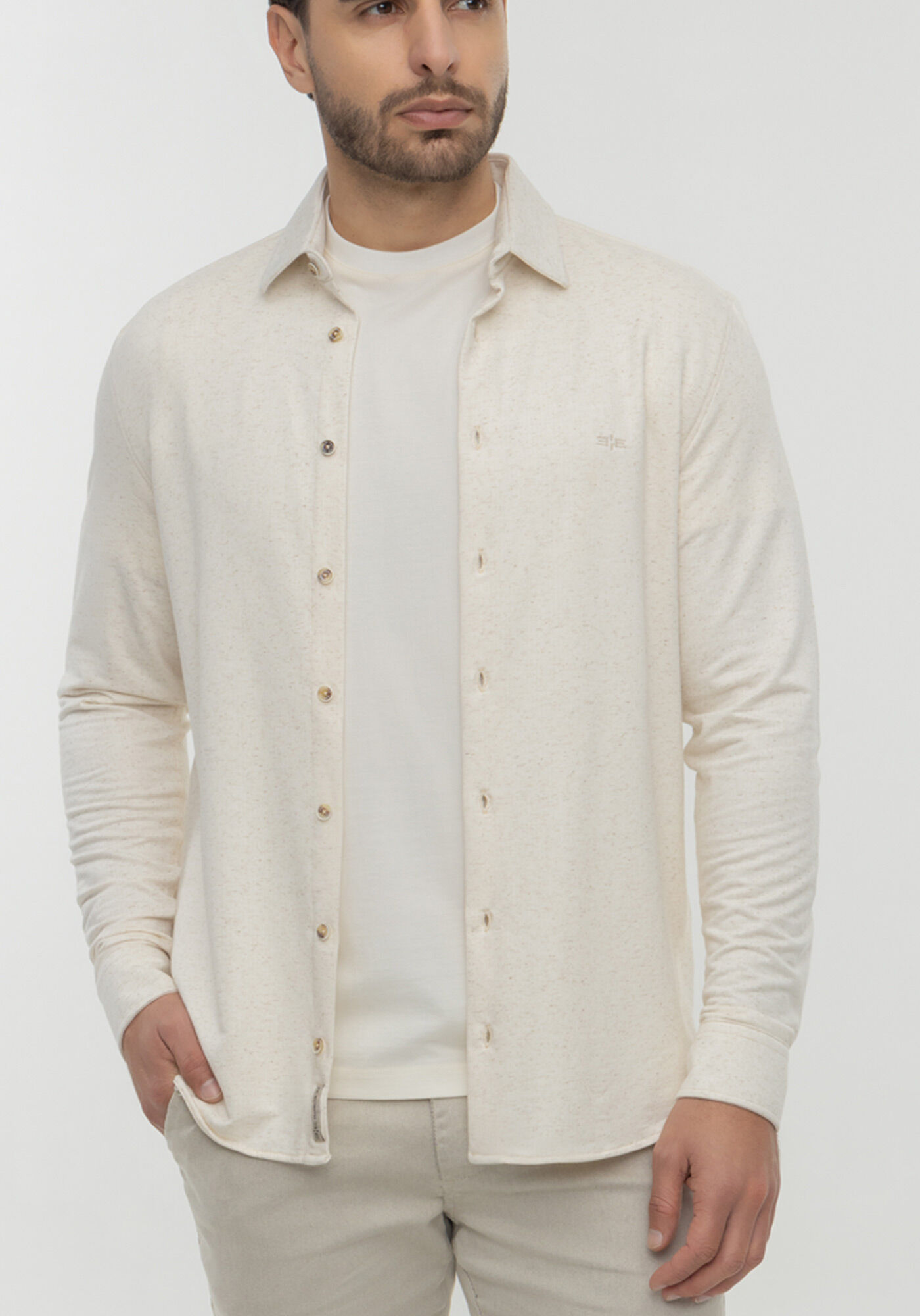 Camisa Masculina Slim Fit De Mangas Longas Em Malha Linho, BRANCO OFF WHITE, large.