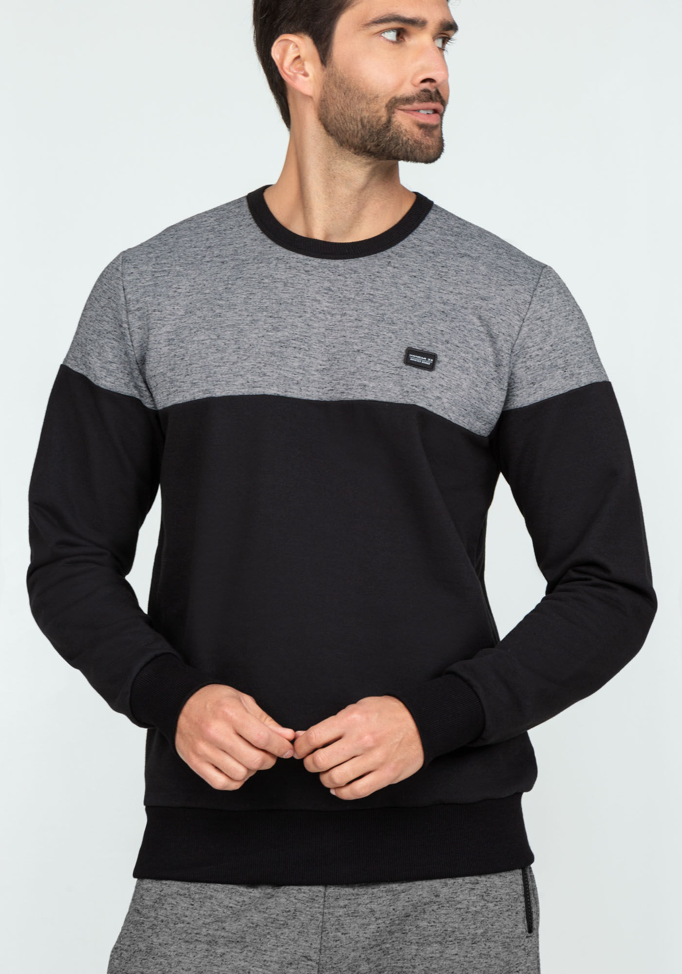 Blus&atilde;o em Moletom Bicolor, PRETO REATIVO, large.