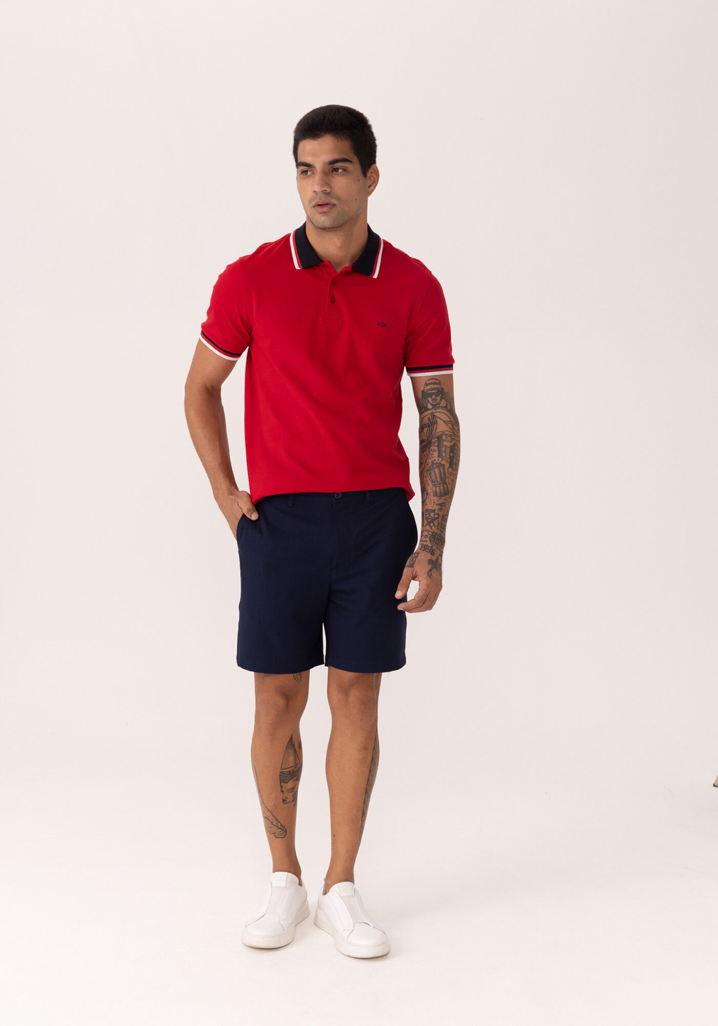 Shorts Com Bolsos Em Tecido Com Elastano, MARINHO IMPERIO, large.