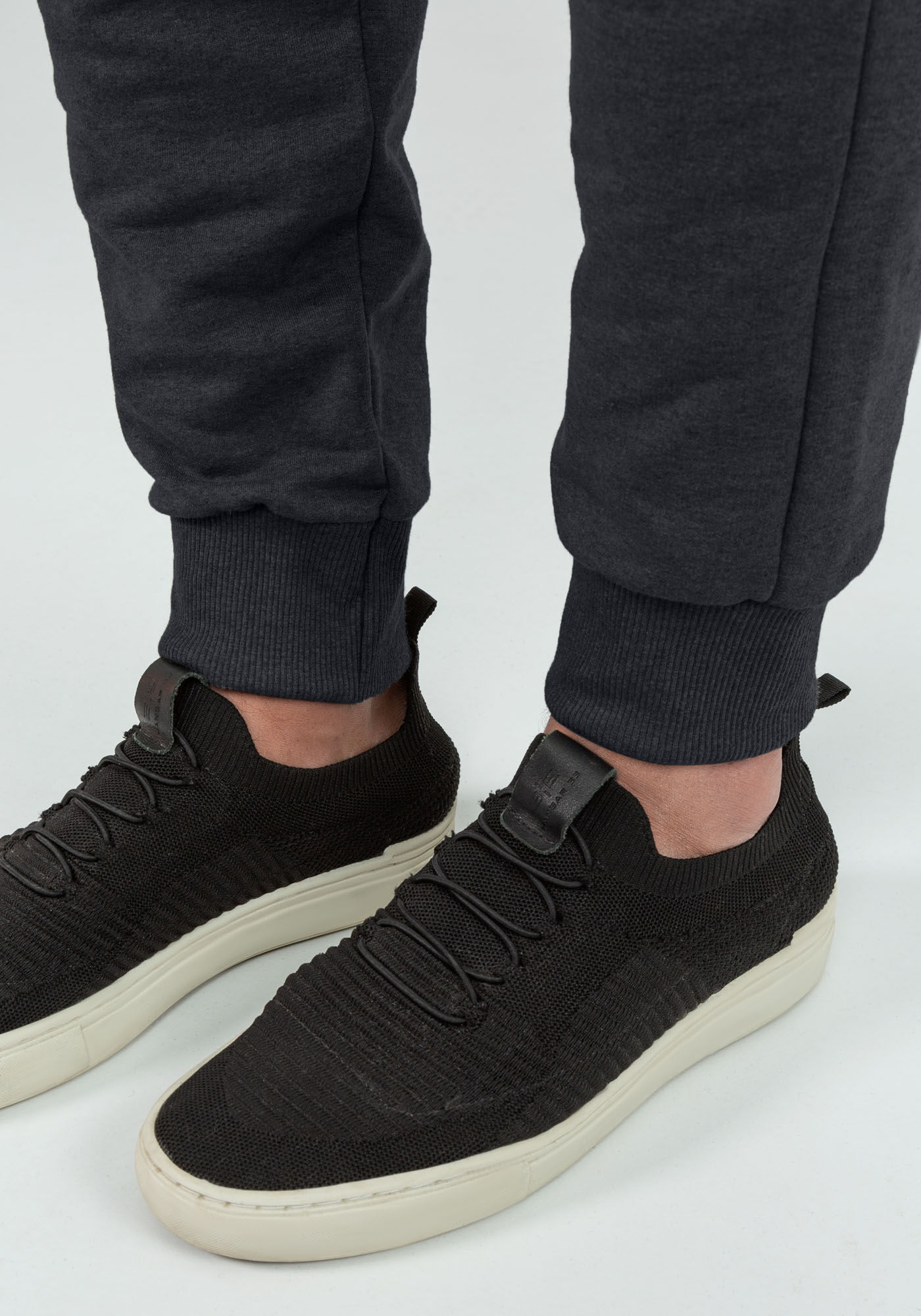 Cal&ccedil;a Jogging em Moletom com Bolso Z&iacute;per, GRAFITE, large.