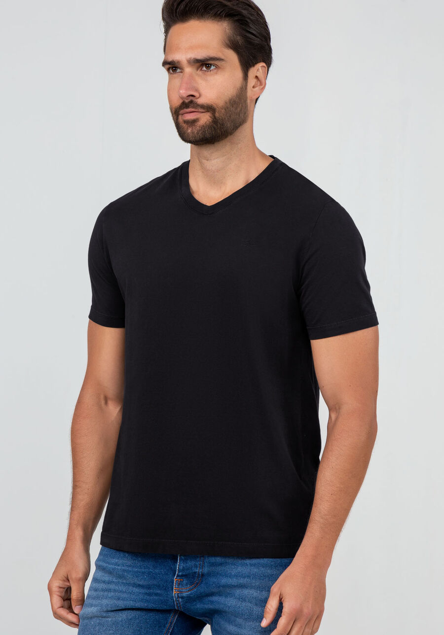 Camiseta Masculina em Malha com Decote V, PRETO REATIVO. Camiseta Masculina em Malha com Decote V, PRETO REATIVO, large.