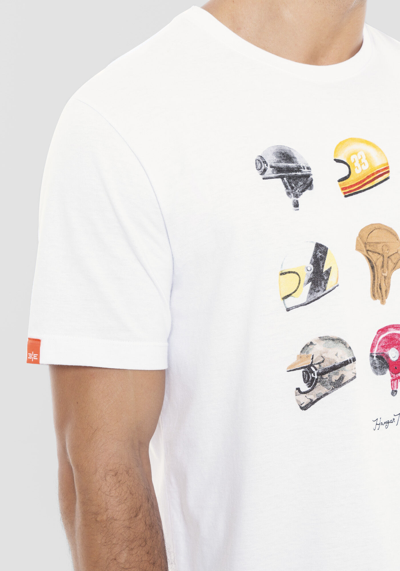 Camiseta Masculina em Malha com Estampa Capacetes, BRANCO, large.